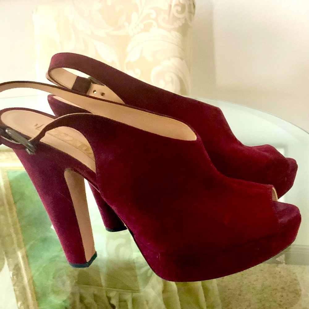Prada Vintage Burgundy Suede Peep Toe Heels – Size 39 - Picture 2 of 5